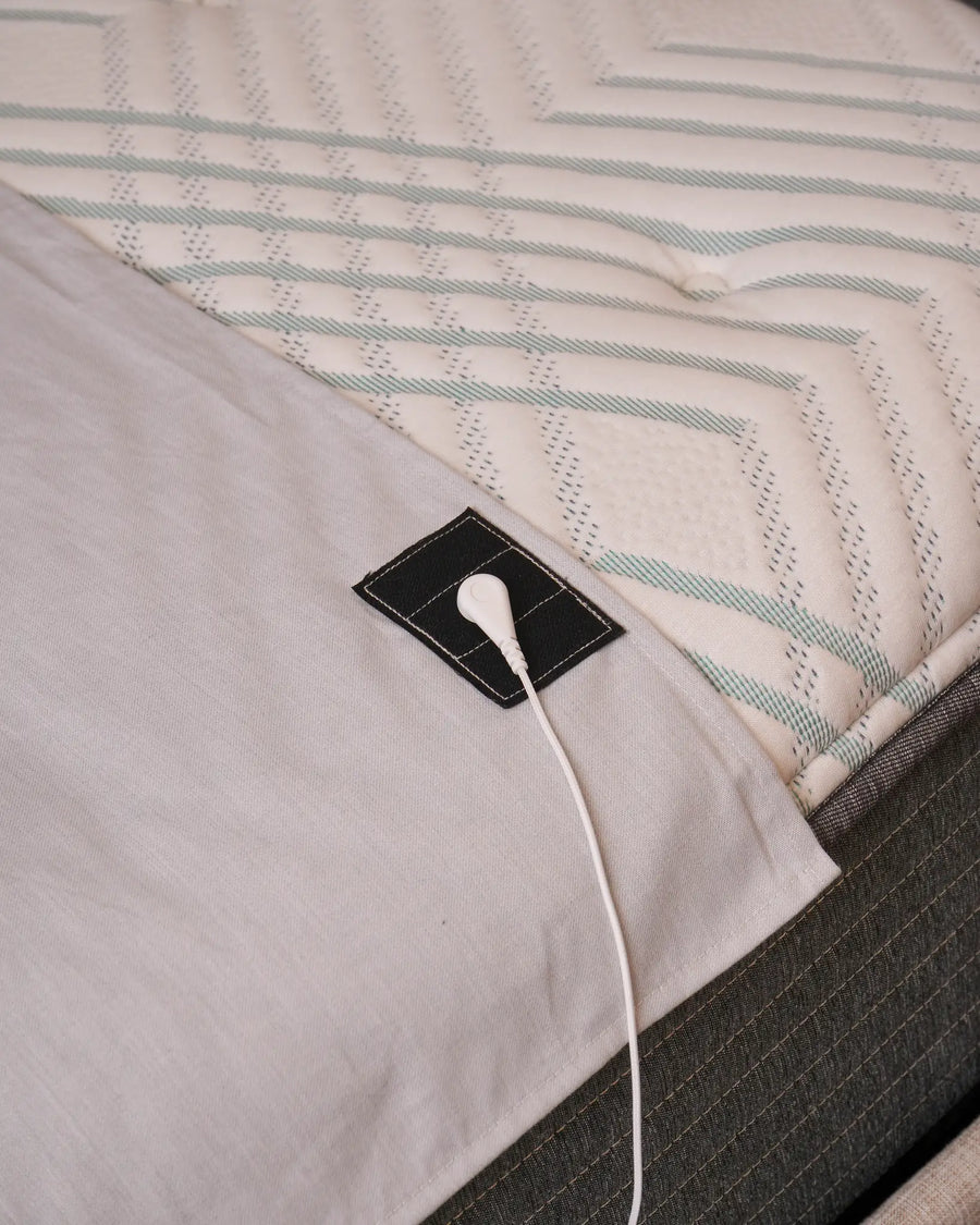 Lay it on the mattress